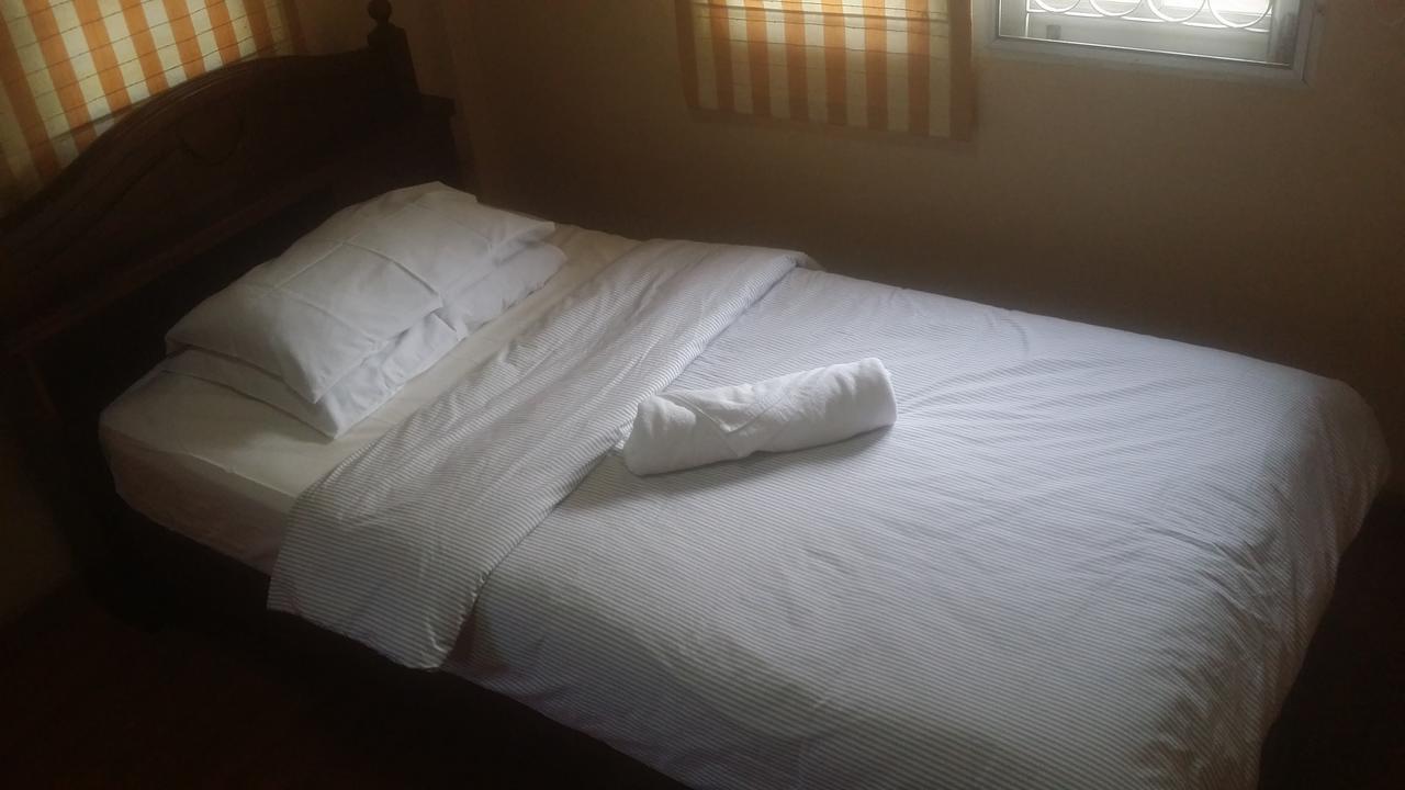 On Nut Hostel Ban Khlong Nang Li 外观 照片